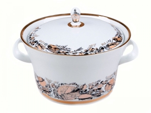 Lomonosov Porcelain Porcelain Soup Bowl Tureen Youth My Garden 113.3 oz/3350 ml Lomonosov Porcelain Porcelain Soup Bowl Tureen Youth My Garden 113.3 oz/3350 ml