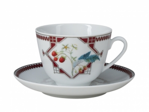 Lomonosov Porcelain Tea Cup Set Spring Sweet Raspberry Lomonosov Porcelain Tea Cup Set Spring Sweet Raspberry