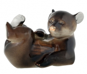 Lying Brown Bear Baby Lomonosov Imperial Porcelain Figurine Lying Brown Bear Baby Lomonosov Imperial Porcelain Figurine