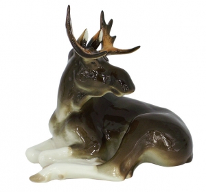 Moose Relaxing Lomonosov Imperial Porcelain Figurine Moose Relaxing Lomonosov Imperial Porcelain Figurine