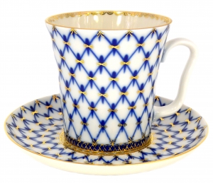 Lomonosov Imperial Porcelain Mug and Saucer Cobalt Net Leningradskii 12.2 fl.oz/360 ml Lomonosov Imperial Porcelain Mug and Saucer Cobalt Net Leningradskii 12.2 fl.oz/360 ml