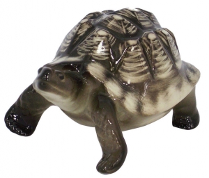 Turtle Wandering Lomonosov Imperial Porcelain Figurine