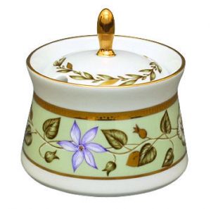 Lomonosov Imperial Porcelain Dressing Bowl Jade Background 6.8 fl.oz/200 ml Lomonosov Imperial Porcelain Dressing Bowl Jade Background 6.8 fl.oz/200 ml