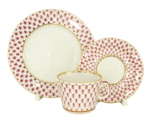 Lomonosov Porcelain Lomonosov Porcelain Red Net Cup and Saucer Lomonosov Porcelain Lomonosov Porcelain Red Net Cup and Saucer