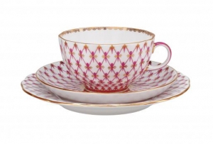 Lomonosov Porcelain Teacup and Saucer and Plate Red Net Tulip 8.45 oz/250 ml Lomonosov Porcelain Teacup and Saucer and Plate Red Net Tulip 8.45 oz/250 ml